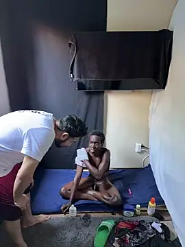 SideGhost online show from April 14, 2026, 11:11 pm