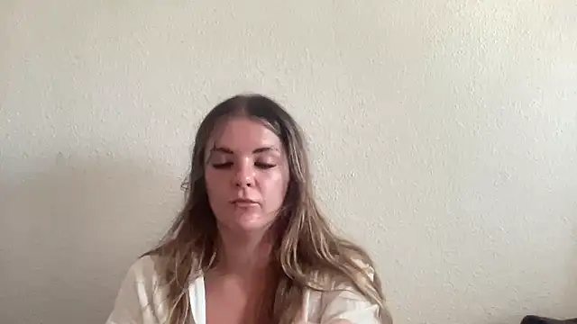 missykat online show from June 27, 2026, 4:34 pm