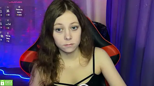 Snapshot of Natural_babe666 chatting on June 8, 2026, 1:00 pm Natural babe666 online show from June 8, 2026, 1:00 pm