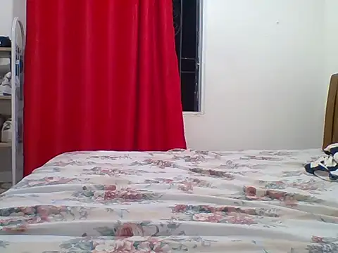 sexy  candyy online show from March 16, 2026, 4:11 pm