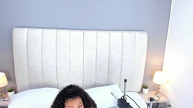 Snapshot of Ashleyy23x chatting on November 14, 2025, 8:18 pm Ashleyy23x online show from November 14, 2025, 8:18 pm