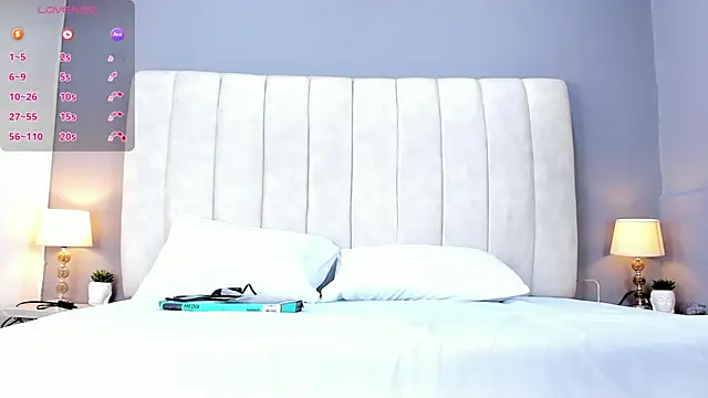 Snapshot of Ashleyy23x chatting on November 24, 2025, 7:46 pm Ashleyy23x online show from November 24, 2025, 7:46 pm