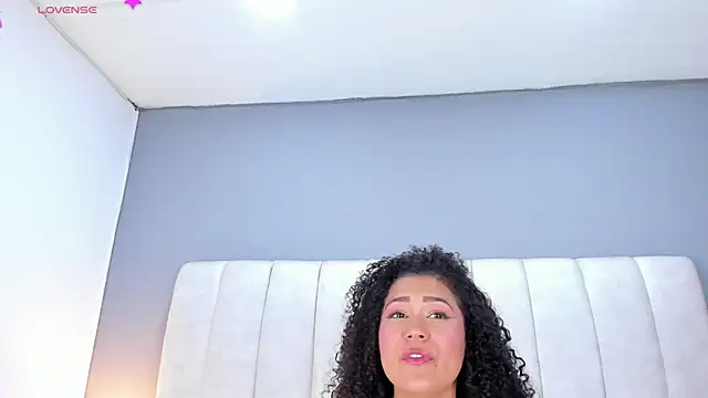 Snapshot of Ashleyy23x chatting on December 2, 2025, 7:31 pm Ashleyy23x online show from December 2, 2025, 7:31 pm