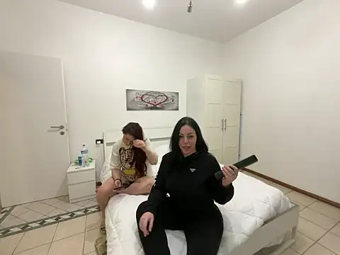 Chloe Ricci online show from January 11, 2025, 7:59 pm