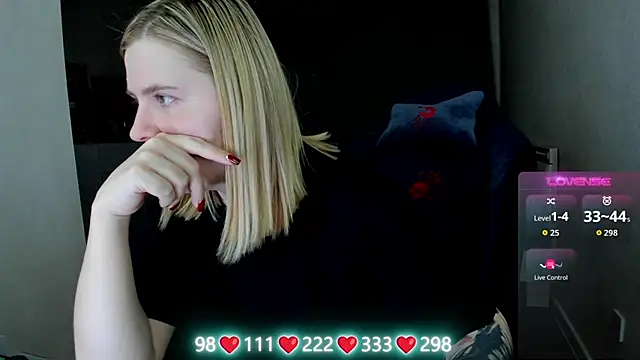 Olivia Munk online show from April 9, 2026, 6:19 am