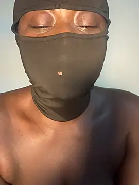 sweet1111 online show from January 15, 2026, 1:10 am