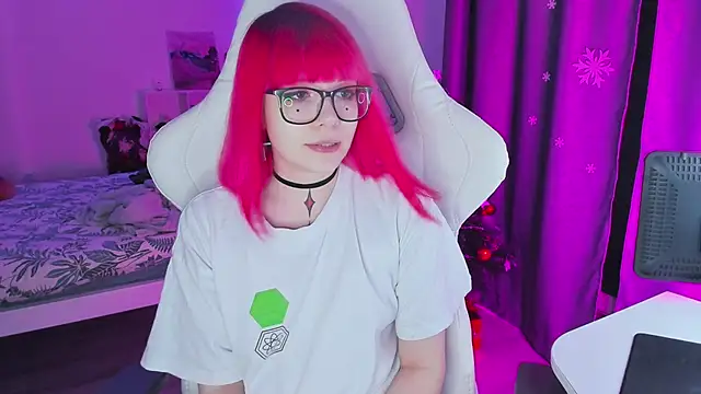 Yumi Youkai online show from December 16, 2024, 4:02 am