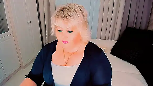 Snapshot of BIGTITSBBW chatting on January 25, 2025, 1:52 pm BIGTITSBBW online show from January 25, 2025, 1:52 pm