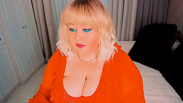 Snapshot of BIGTITSBBW chatting on March 12, 2025, 6:55 pm BIGTITSBBW online show from March 12, 2025, 6:55 pm