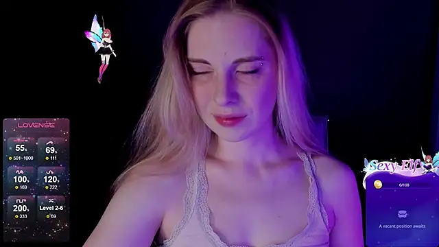 Snapshot of Aqualen chatting on January 13, 2025, 12:35 pm Aqualen online show from January 13, 2025, 12:35 pm