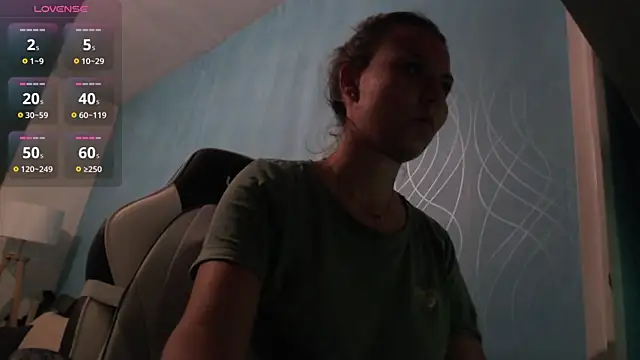 Snapshot of BabyNila chatting on September 10, 2025, 7:36 pm BabyNila online show from September 10, 2025, 7:36 pm