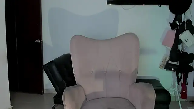 selene king2 online show from March 18, 2026, 2:09 pm