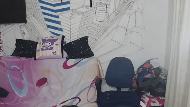 Snapshot of luxury_sex_17 chatting on January 6, 2026, 1:53 am luxury sex 17 online show from January 6, 2026, 1:53 am