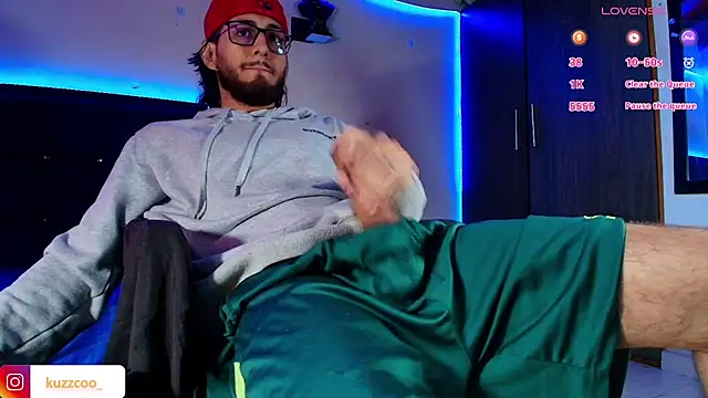 Snapshot of kuzzcoo chatting on November 9, 2025, 12:47 pm kuzzcoo online show from November 9, 2025, 12:47 pm