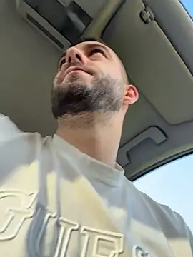 ElChapoGuzman95 online show from April 6, 2026, 5:30 am