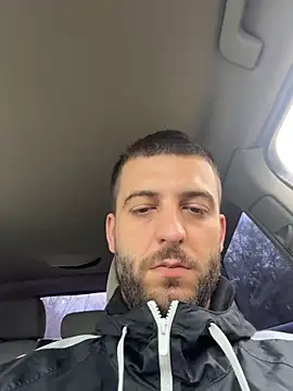 ElChapoGuzman95 online show from April 13, 2026, 5:57 am