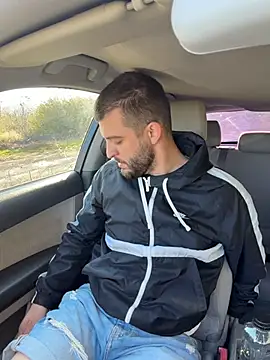 ElChapoGuzman95 online show from April 18, 2026, 5:22 am