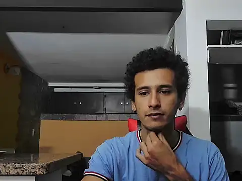 talktome4 online show from February 15, 2026, 10:39 pm