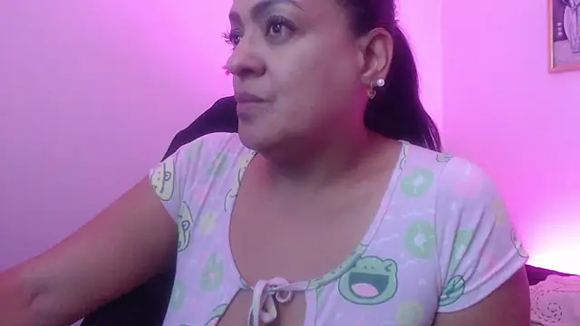 menfismuller2 online show from March 21, 2025, 12:50 pm