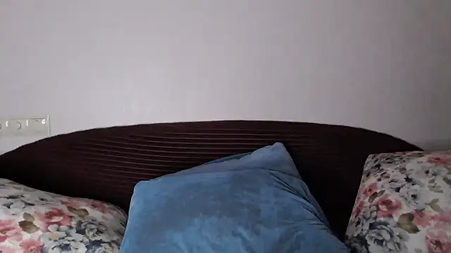 vitalina freedom online show from November 30, 2025, 2:21 pm