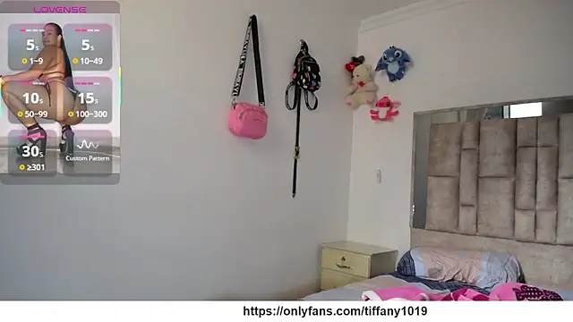 tiffany  pink online show from March 10, 2026, 8:14 pm