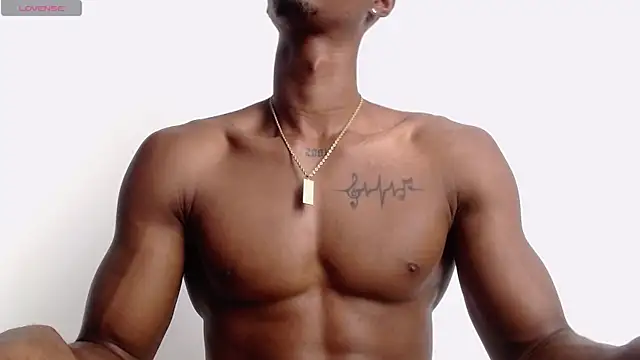 Snapshot of drake_brwon_23 chatting on October 19, 2025, 12:39 pm drake brwon 23 online show from October 19, 2025, 12:39 pm