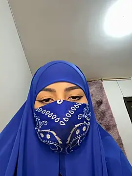 Snapshot of _alabina_ chatting on December 4, 2025, 7:33 pm alabina online show from December 4, 2025, 7:33 pm