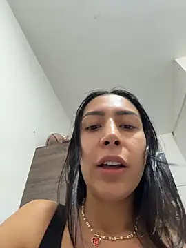 Snapshot of _alabina_ chatting on January 6, 2026, 2:43 pm alabina online show from January 6, 2026, 2:43 pm