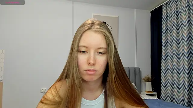 Snapshot of Peggy_Beauty chatting on January 15, 2025, 5:05 pm Peggy Beauty online show from January 15, 2025, 5:05 pm