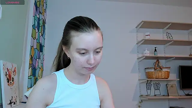 Snapshot of Peggy_Beauty chatting on October 14, 2025, 11:05 pm Peggy Beauty online show from October 14, 2025, 11:05 pm