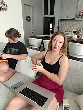 Nura n Sarah online show from January 18, 2026, 5:00 am