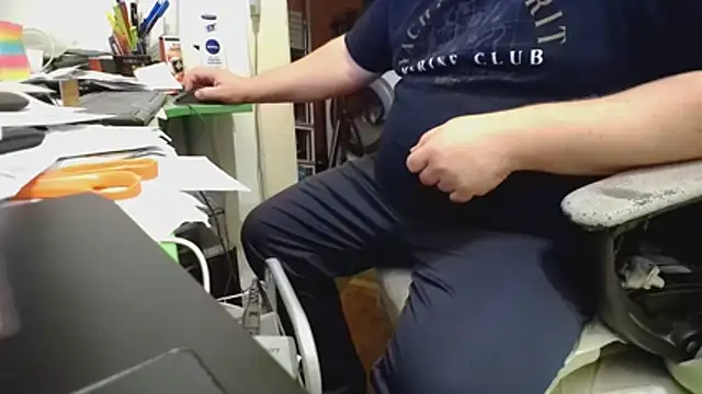 tipko123 online show from October 13, 2025, 2:17 pm