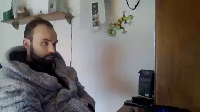 Snapshot of joaodias_97 chatting on December 13, 2024, 2:05 pm joaodias 97 online show from December 13, 2024, 2:05 pm