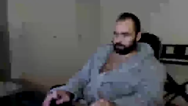 joaodias 97 online show from November 19, 2025, 9:37 pm