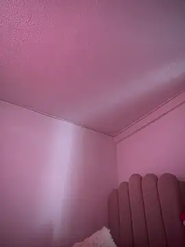 Snapshot of Alicia_Ruiz chatting on April 29, 2026, 8:04 pm Alicia Ruiz online show from April 29, 2026, 8:04 pm