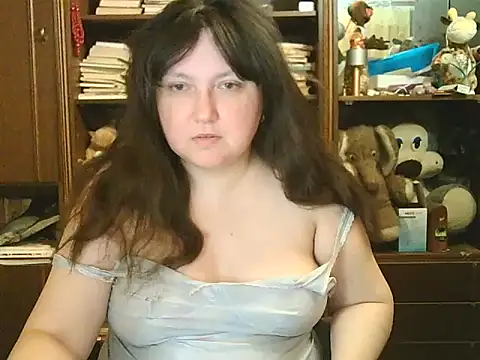 CarrieQPeach online show from March 16, 2026, 5:17 pm