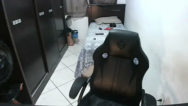 Brian Aries online show from April 8, 2026, 4:12 am