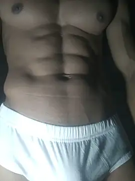 rounakhunk online show from November 5, 2025, 8:31 pm