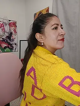Snapshot of nammy__dirtyhott chatting on June 18, 2026, 12:09 pm nammy dirtyhott online show from June 18, 2026, 12:09 pm
