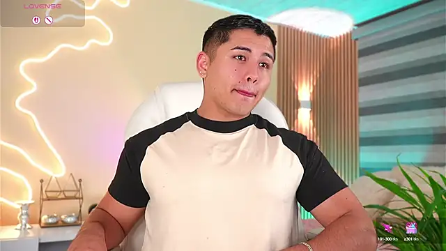 MatiasKorn online show from October 4, 2025, 5:49 am