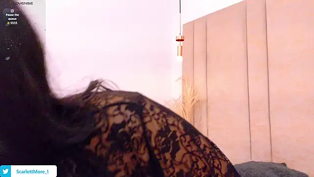 ScarlettMore online show from November 12, 2025, 12:27 pm