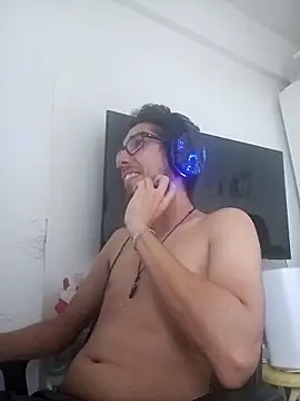 Mateusoliver7 online show from March 31, 2026, 7:47 pm