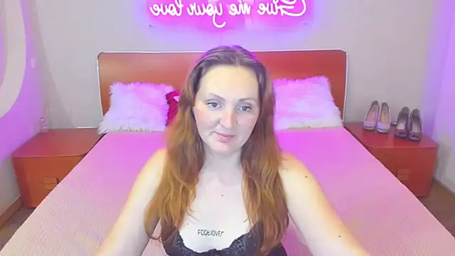 Snapshot of MagicEyess chatting on February 14, 2026, 6:48 pm MagicEyess online show from February 14, 2026, 6:48 pm