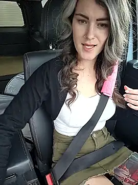 Snapshot of Lilmissvyx chatting on January 12, 2026, 4:45 pm Lilmissvyx online show from January 12, 2026, 4:45 pm