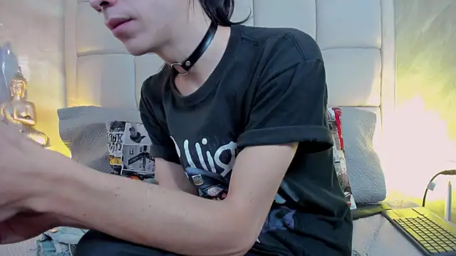 Hecatee 77 online show from October 29, 2025, 7:59 pm