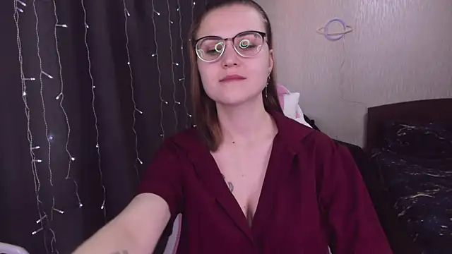 MissBrightShine online show from February 20, 2025, 1:08 pm