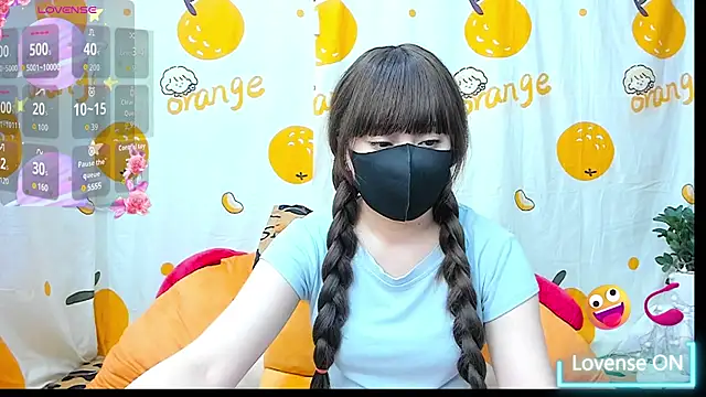 Snapshot of alonelove__ chatting on March 1, 2026, 2:46 am alonelove online show from March 1, 2026, 2:46 am