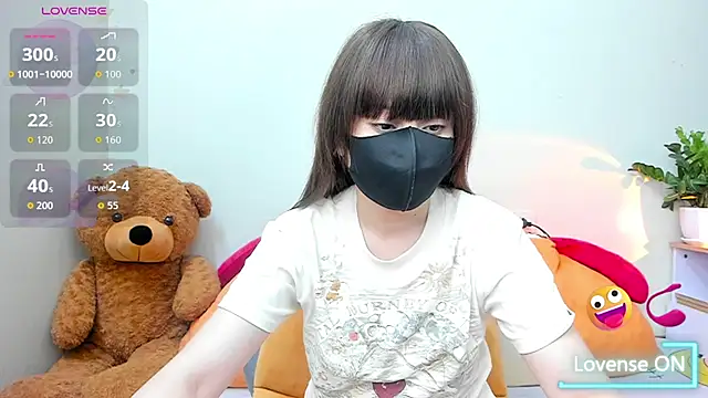 alonelove   online show from June 3, 2026, 2:25 am