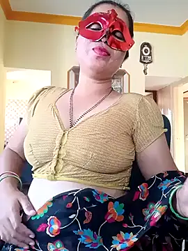 Snapshot of SANJU5888 chatting on December 10, 2024, 10:28 am SANJU5888 online show from December 10, 2024, 10:28 am