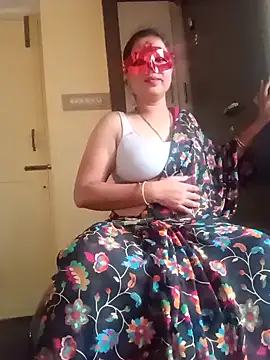 Snapshot of SANJU5888 chatting on December 13, 2024, 5:49 am SANJU5888 online show from December 13, 2024, 5:49 am